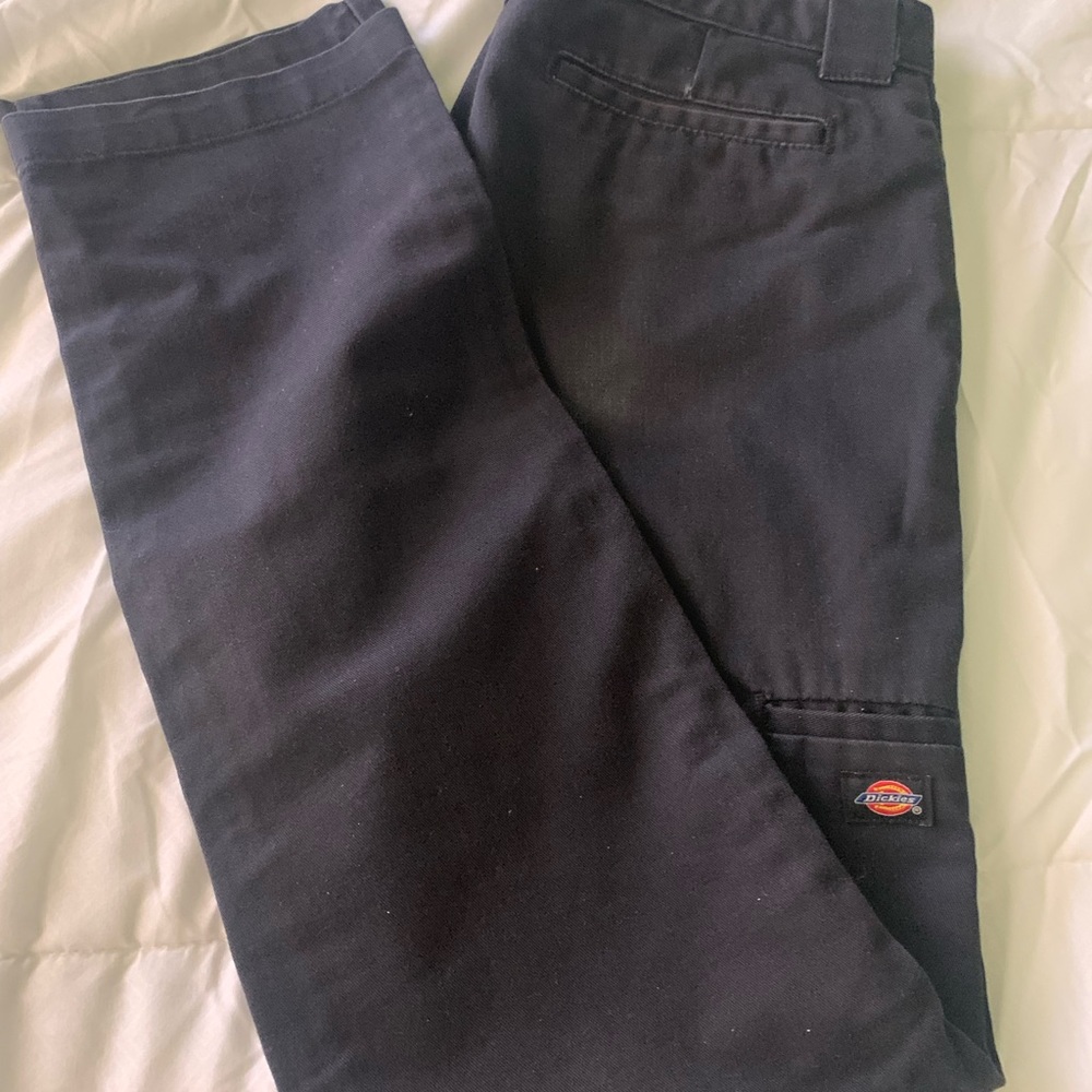 Slightly used. Dickies skinny straight. Waist- 15 inchesLenght  37 inches.